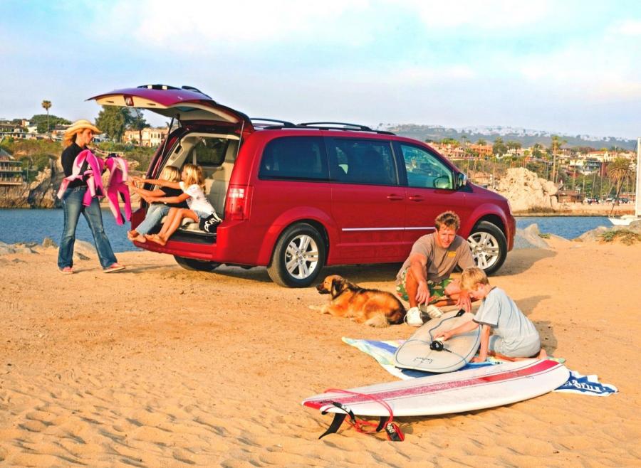 Dodge Grand Caravan 2007 года  (фото 3 из 31)